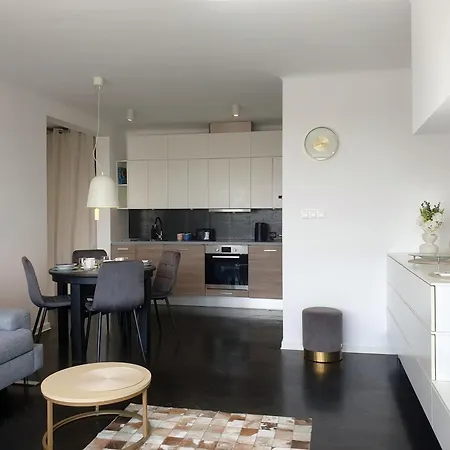 Penthouse Saska 14 Pietro Waszyngtona *